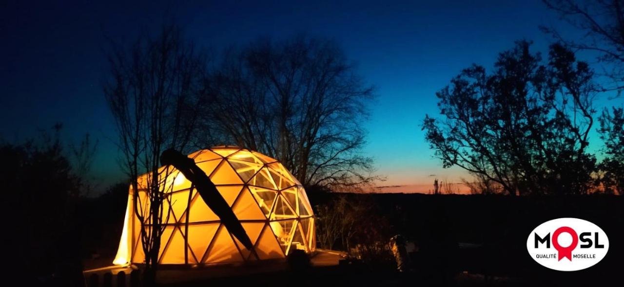 Le Dome Aux Oiseaux Bérig-Vintrange Exterior foto